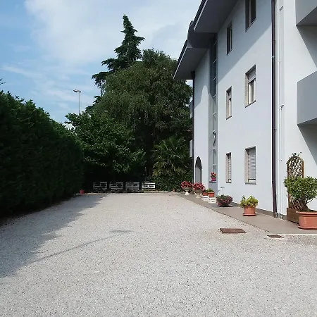 Viola Apartment